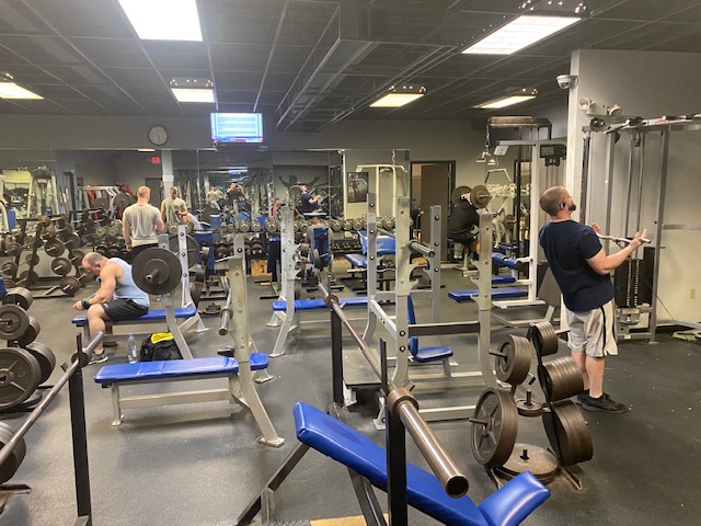 Gym Membership at Platinum Fitness Center & Premier Tanning Studio in Pittsburgh